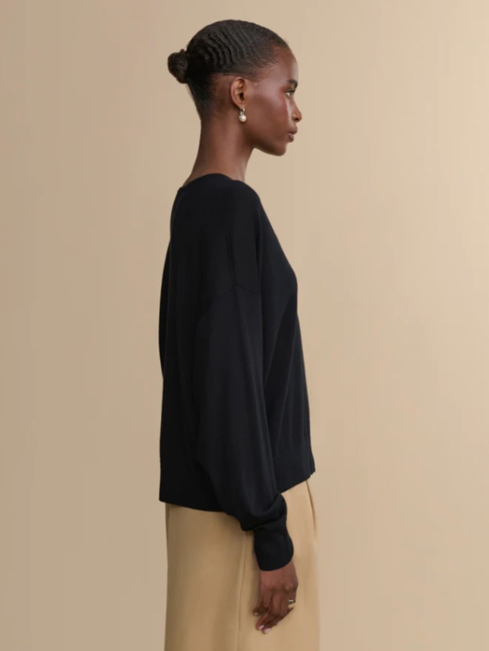 Jenni Kayne Dree V Neck Sweater Black - Picture 3 of 7
